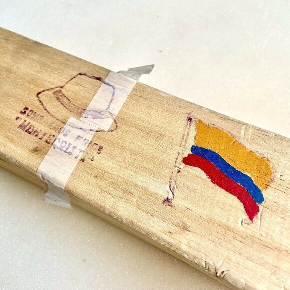 Vintage 90s Ecuador Balsam Wood Box for Panama Hat - light as styrofoam! 🇪🇨 - Picture 2 of 6